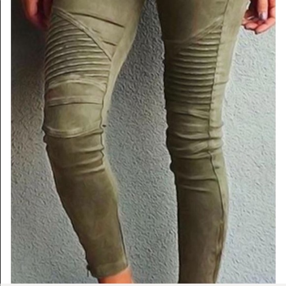 Olive Moto Leggings - Picture 2 of 4